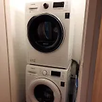 Lichtrijk En Comfortabel Hoekappartement Met Gratis Parking En Zeer Gelegen - Comme Chez Soi *