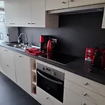 Lichtrijk En Comfortabel Hoekappartement Met Gratis Parking En Zeer Gelegen - Comme Chez Soi * 오스텐드