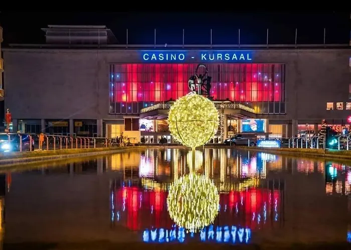 Lichtrijk En Comfortabel Hoekappartement Met Gratis Parking En Zeer Gelegen - Comme Chez Soi Appartement *