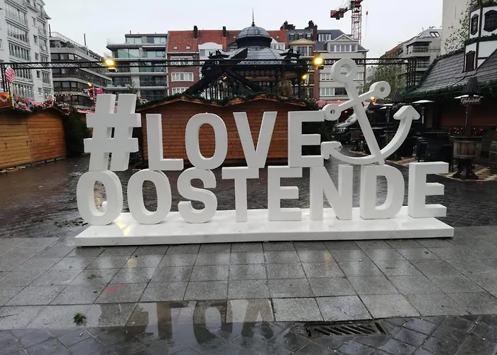 Appartement Lichtrijk En Comfortabel Hoekappartement Met Gratis Parking En Zeer Gelegen - Comme Chez Soi *